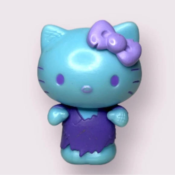 Hello Kitty Toys Hello Kitty Collectible Mini Figure Costume